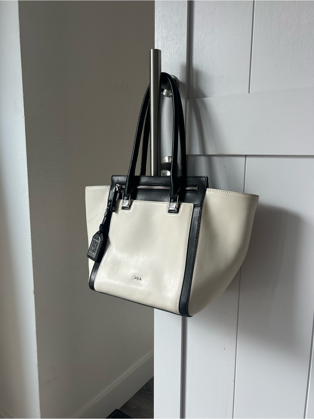Ralph Lauren Two-Tone navy and white Women’s Leather bag